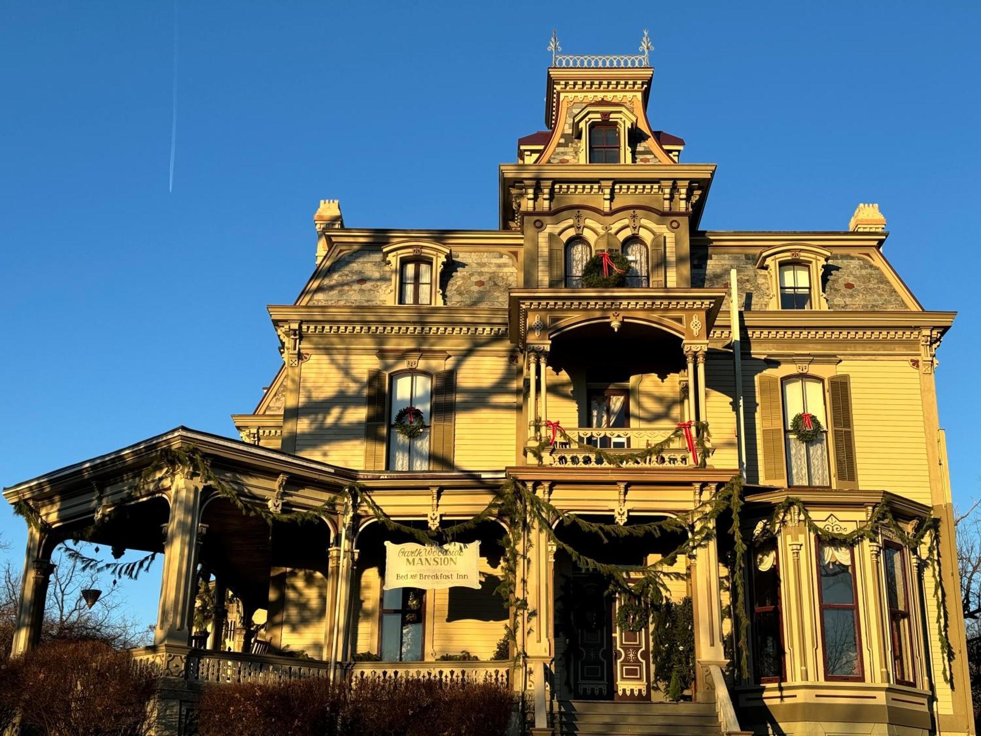 Garth Woodside Mansion Bed And Breakfast Hannibal Exterior photo