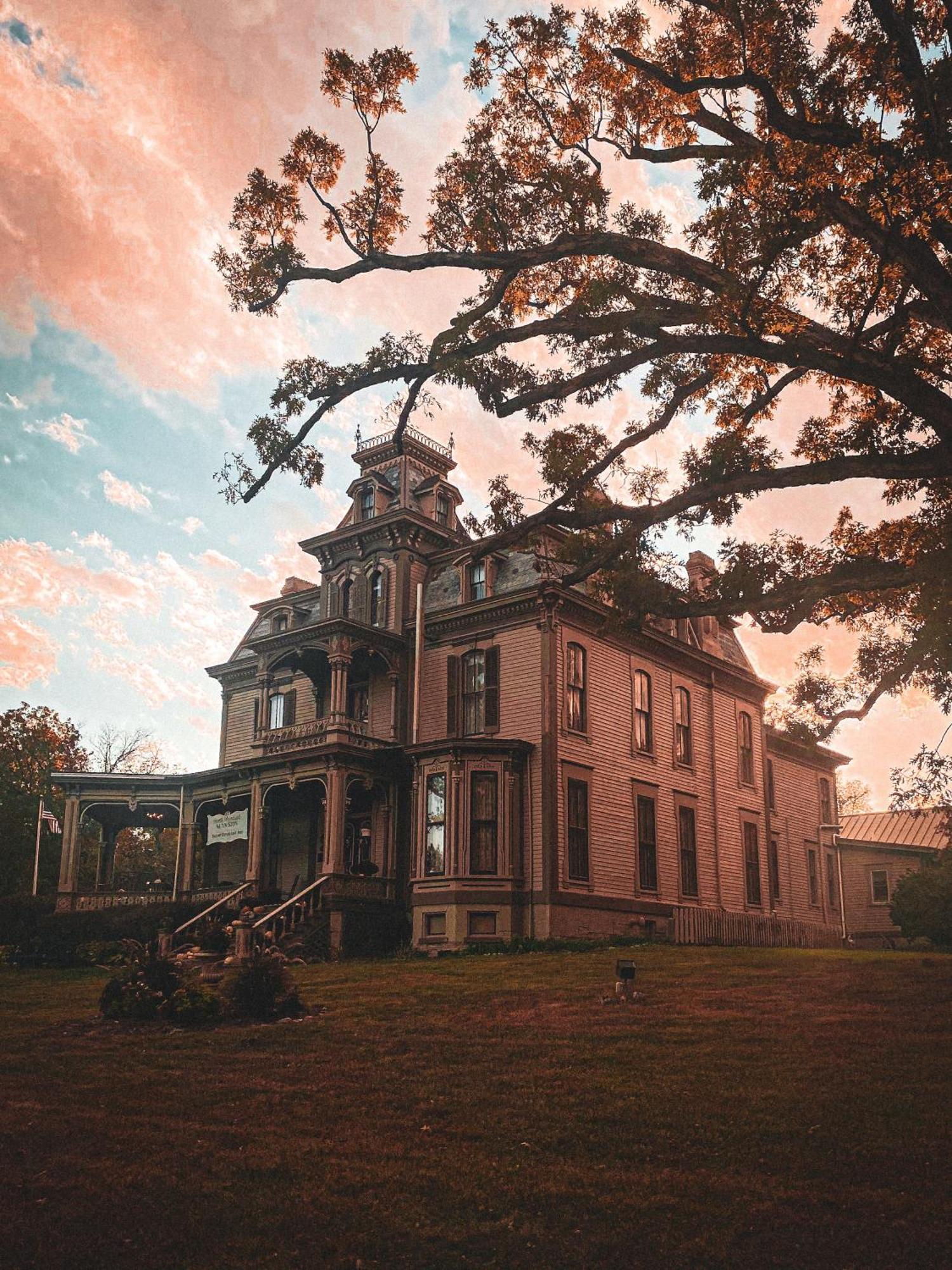 Garth Woodside Mansion Bed And Breakfast Hannibal Exterior photo