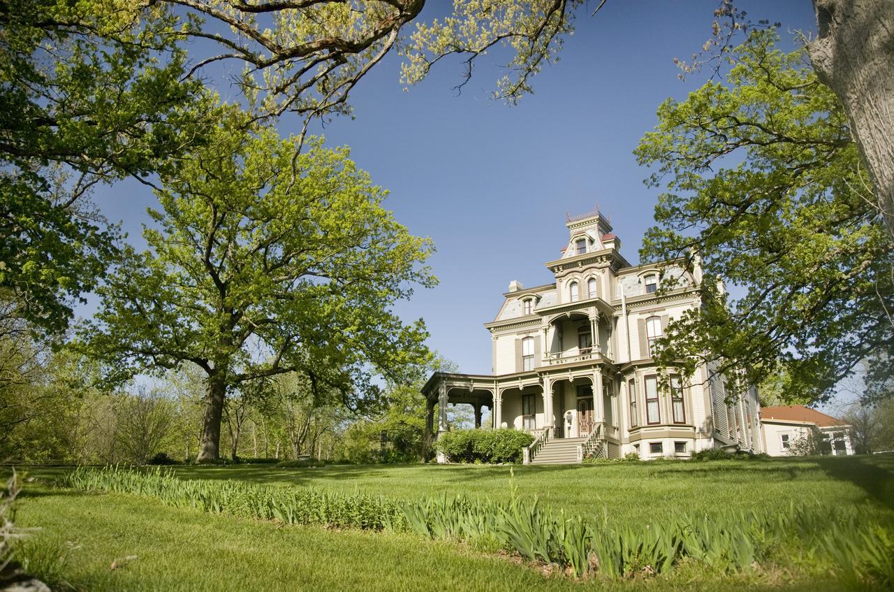 Garth Woodside Mansion Bed And Breakfast Hannibal Exterior photo